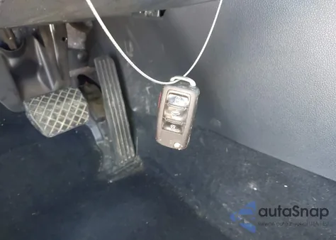 2019 Volkswagen Passat 2.0T Wolfsburg Edition z USA, uszkodzony, nr VIN 1VWLA7A35KC004541